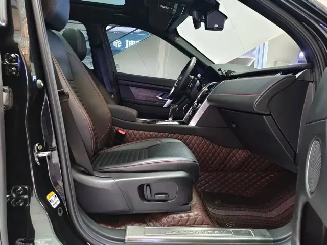 Land Rover Discovery Sport — Фото автомобиля 18