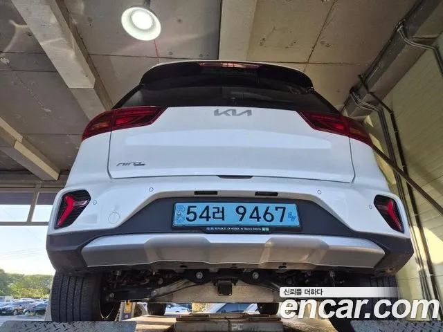 Kia Niro — Фото автомобиля 2