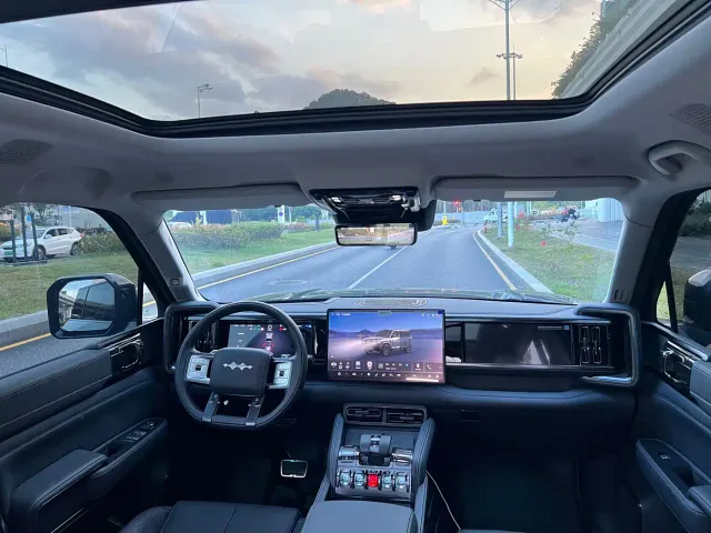 BYD FangChengBao Leopard 5 — Фото автомобиля 15