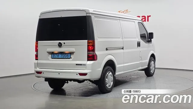 DFSK C35 — Фото автомобиля 2