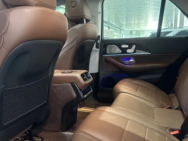 Mercedes-Benz GLE-Class — Фото автомобиля 6