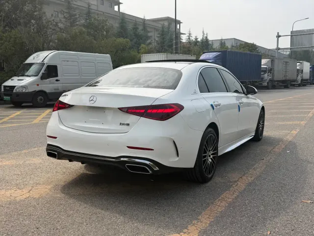 Mercedes-Benz C-Class — Фото автомобиля 6