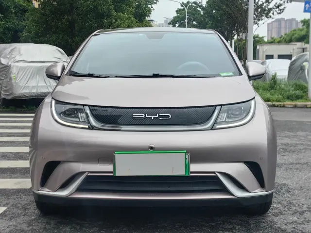 BYD Dolphin — Фото автомобиля 2