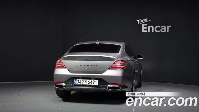 Genesis G70 Новый G70 Бензин 2.5T 2WD — Фото автомобиля 4