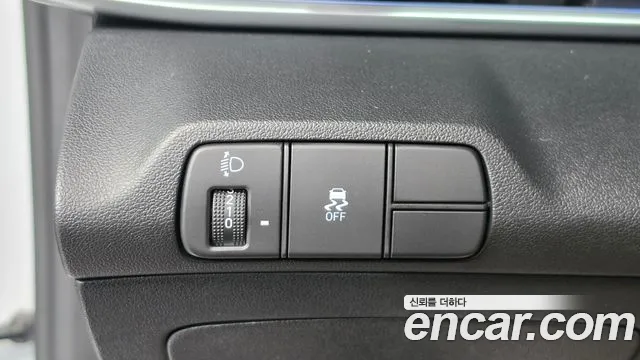 Hyundai Avante — Фото автомобиля 18