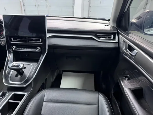Haval M6 — Фото автомобиля 14