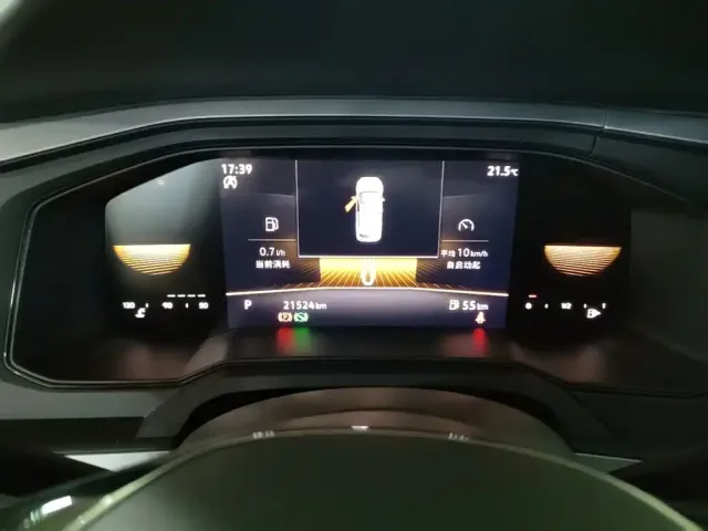 Volkswagen Polo 2023 Plus 1.5L Automatic Panorama Enjoyment Edition — Фото автомобиля 11