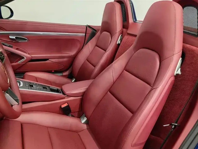 Porsche 718 — Фото автомобиля 11