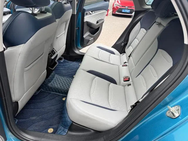Geely Xingrui — Фото автомобиля 5