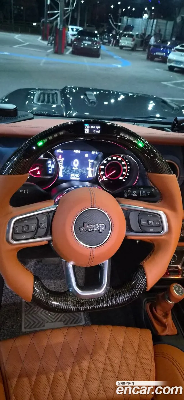 Jeep Wrangler JL — Фото автомобиля 11