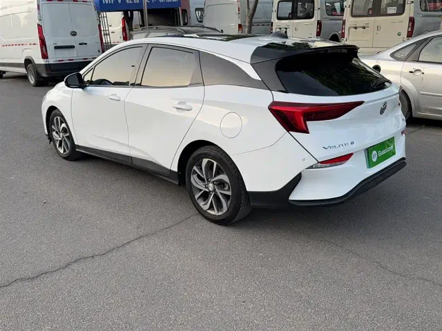 Buick Velite 6 — Фото автомобиля 13
