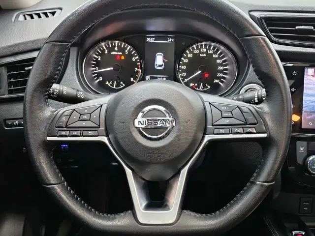 Nissan X-Trail — Фото автомобиля 12