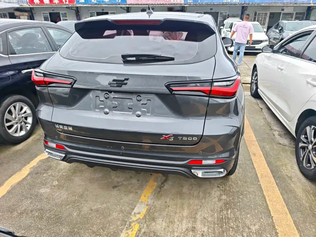 Changan Oushang X5 — Фото автомобиля 17