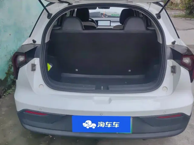 Geely Geometry E Firefly — Фото автомобиля 4