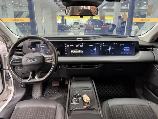 Ford Mondeo — Фото автомобиля 10