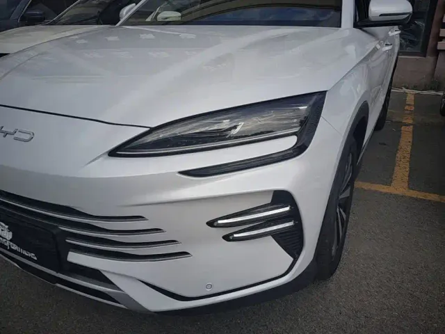 BYD Song PLUS — Фото автомобиля 23