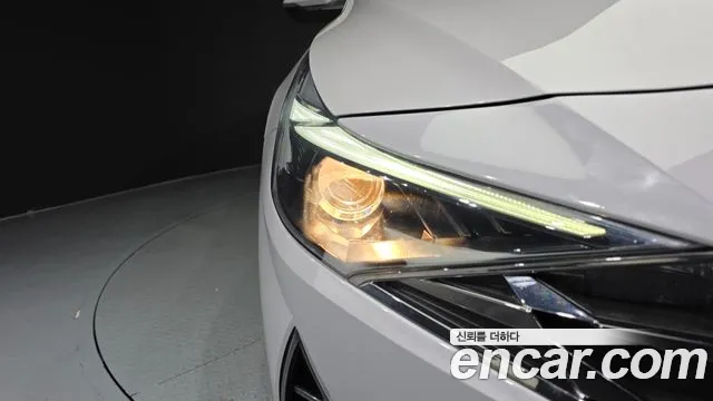 Hyundai AVANTE Avante (CN7) — Фото автомобиля 22