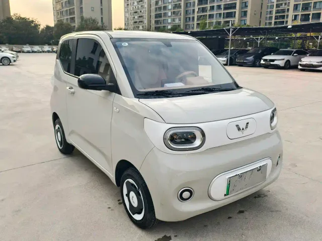 Wuling Hongguang Mini EV — Фото автомобиля 3