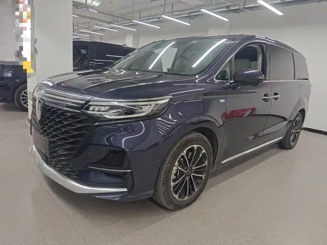 Фотография автомобиля — Roewe iMAX8