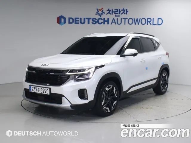 Фотография автомобиля — Kia Seltos New