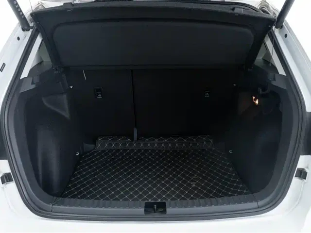 Volkswagen Tharu — Фото автомобиля 9