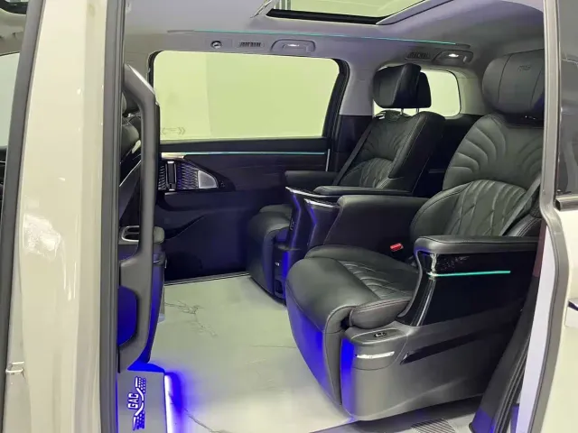 GAC Trumpchi M8 — Фото автомобиля 5