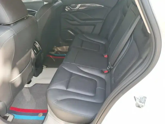 Bestune B70 — Фото автомобиля 16