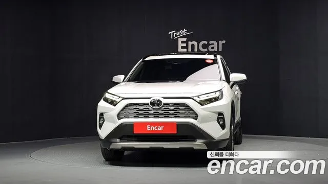 Toyota RAV4 5th Gen — Фото автомобиля 3