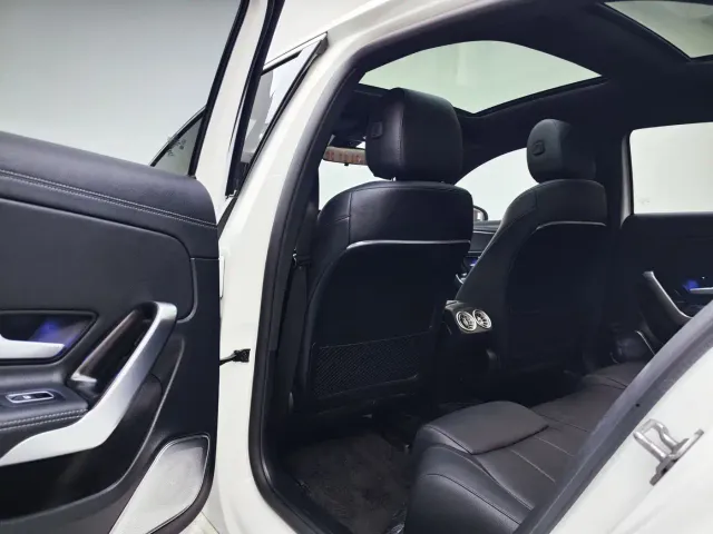 Mercedes-Benz A-Class — Фото автомобиля 6