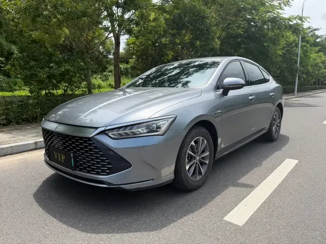 Фотография автомобиля — BYD Qin PLUS
