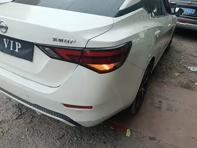 Nissan Sylphy — Фото автомобиля 7