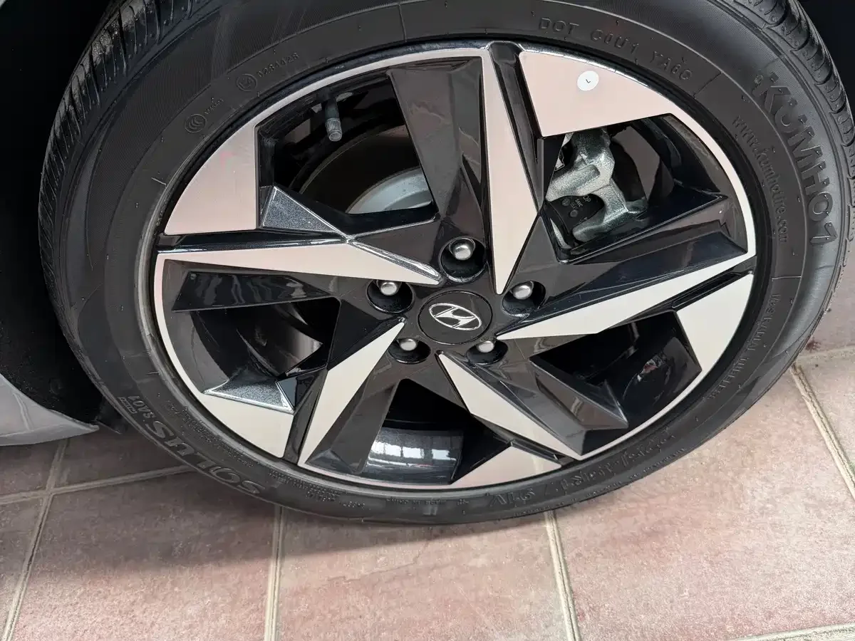 Hyundai Elantra 2022 1.5L CVT GLX Elite Edition — Фото автомобиля 20