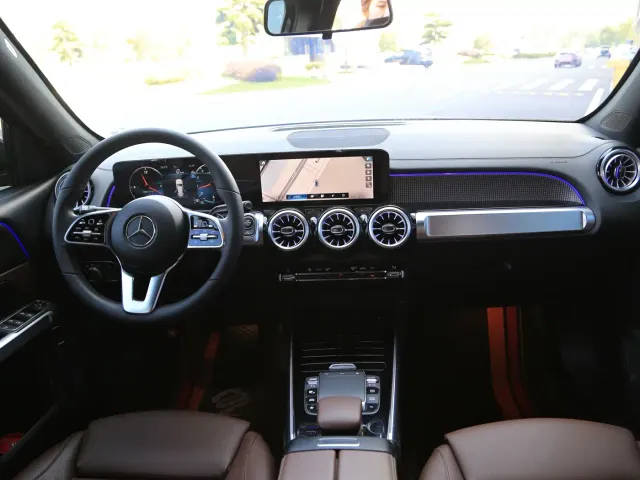 Mercedes-Benz GLB-Class — Фото автомобиля 4