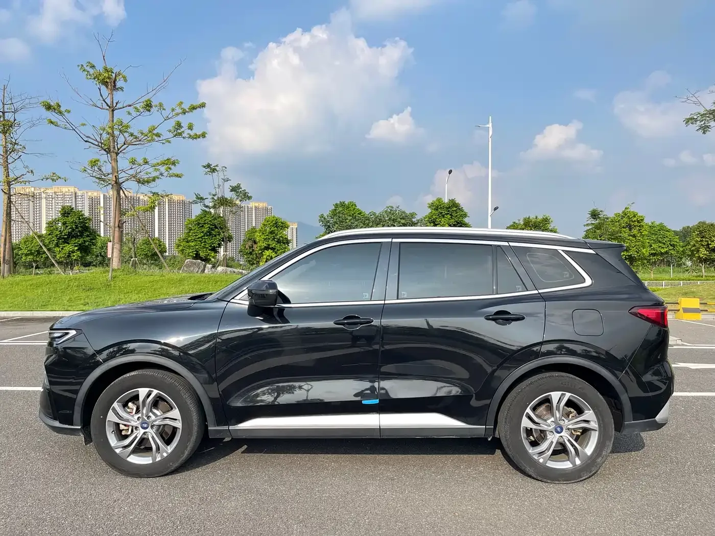 Ford Lingrui 2022 EcoBoost 170 Elite — Фото автомобиля 12