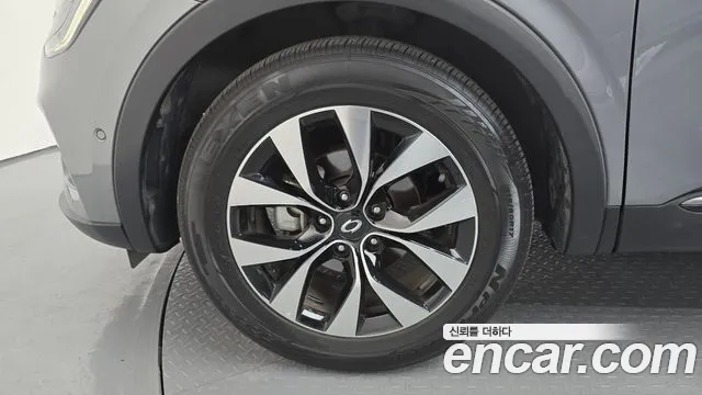 Renault-KoreaSamsung XM3 — Фото автомобиля 5