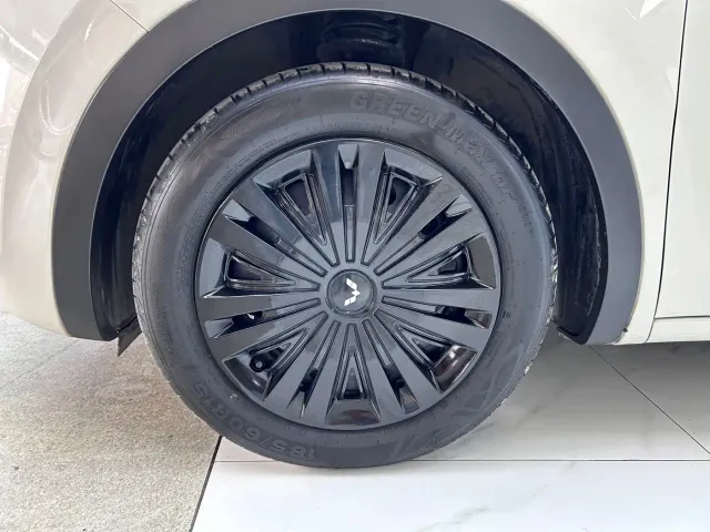 Wuling Bingo — Фото автомобиля 30