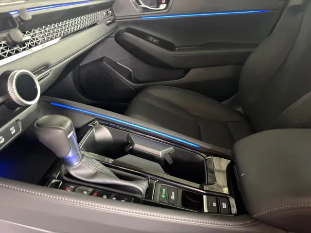 Honda Accord — Фото автомобиля 10