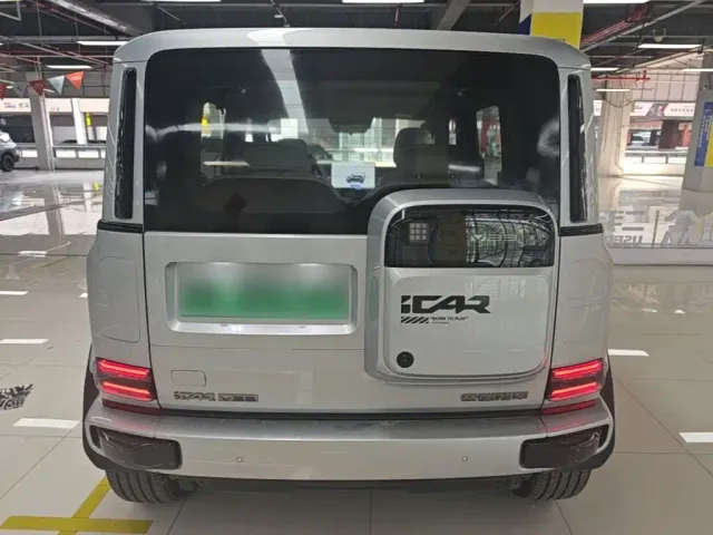 iCAR iCAR V23 2025 FWD Premium Model — Фото автомобиля 3