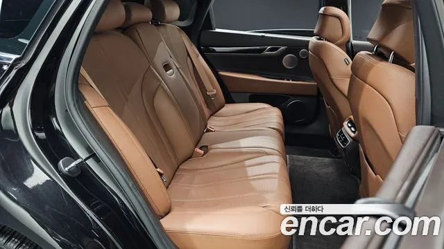 Genesis G80 Бензин 3.5 турбо AWD — Фото автомобиля 29