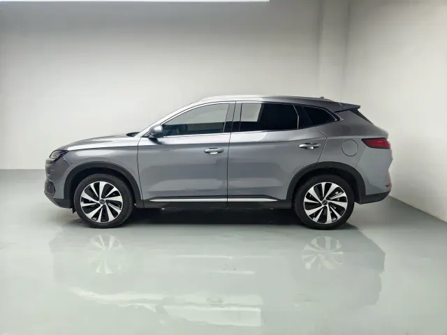 BYD Song PLUS — Фото автомобиля 5