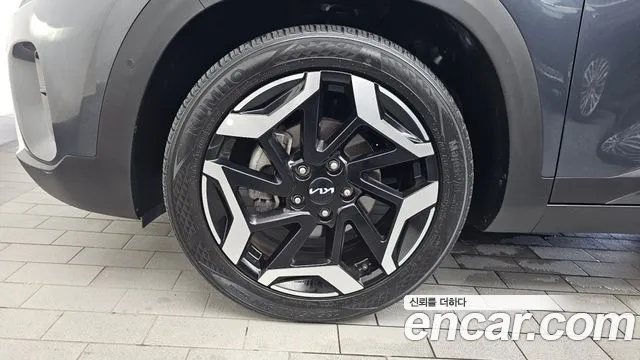 Kia Seltos Новый Seltos Бензин 2.0 2WD — Фото автомобиля 3