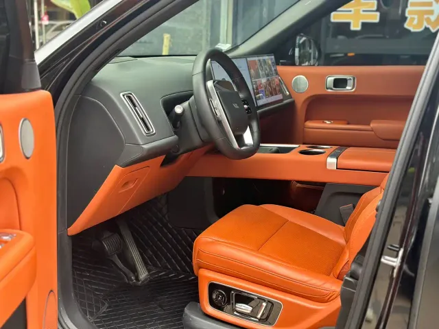 Li Auto L9 — Фото автомобиля 7