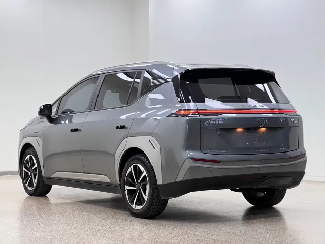 GAC Aion Y — Фото автомобиля 4