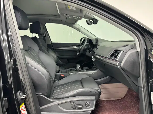 Audi Q5L — Фото автомобиля 14