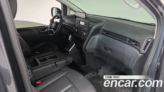 Hyundai Staria — Фото автомобиля 7