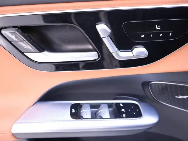 Mercedes-Benz GLC-Class — Фото автомобиля 17