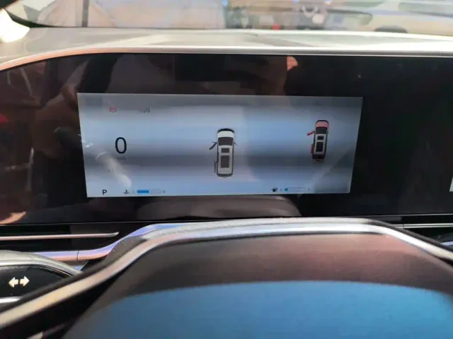 Maxus G90 — Фото автомобиля 3