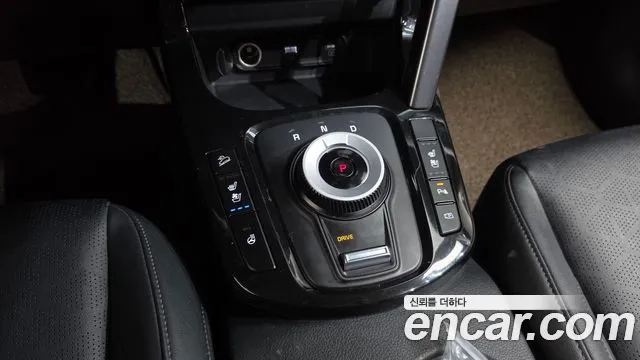 Kia Seltos Новый Seltos Бензин 2.0 2WD — Фото автомобиля 9