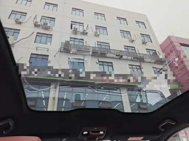 NIO NIO EC6 2020 Model 615KM Performance Edition — Фото автомобиля 17