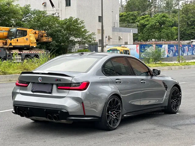 BMW M3 — Фото автомобиля 10